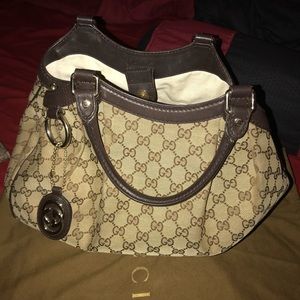 Gucci sukey medium